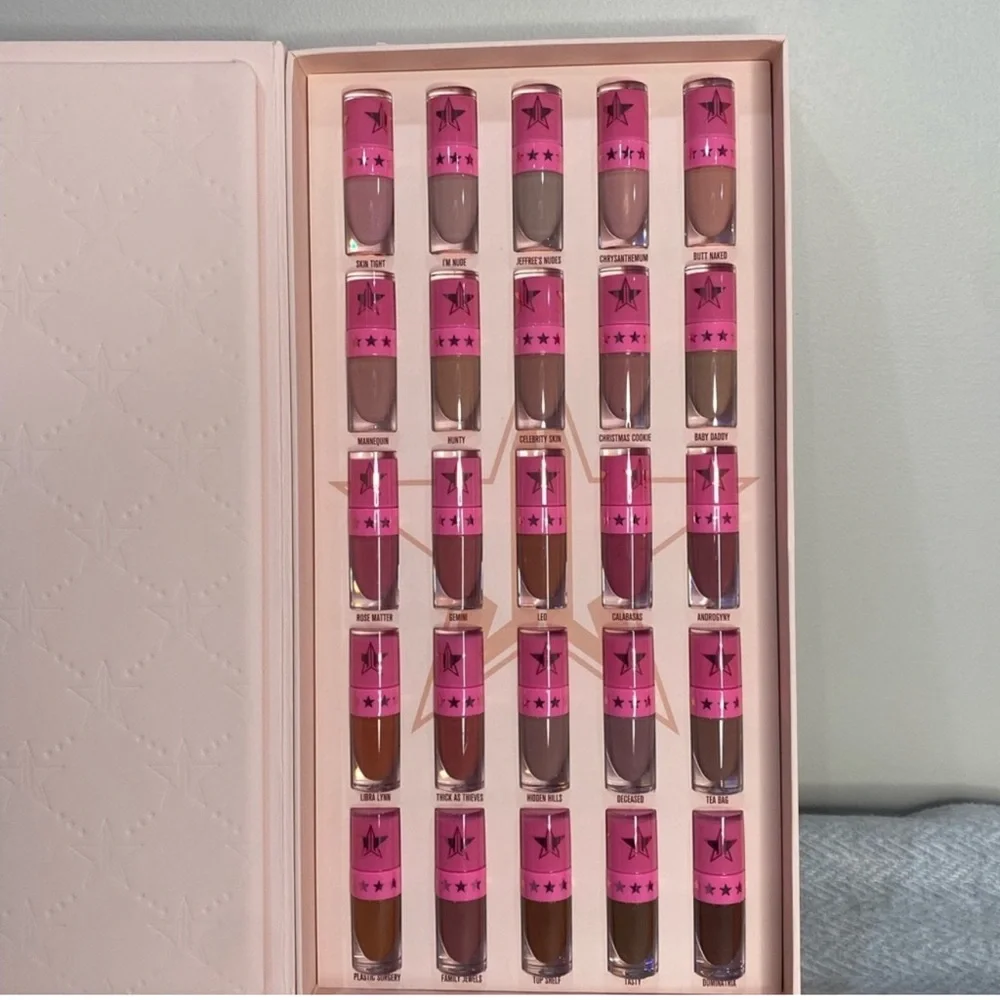 Jeffree Star The Nude Liquid Lipstick VAULT -NEW - Picture 7 of 13